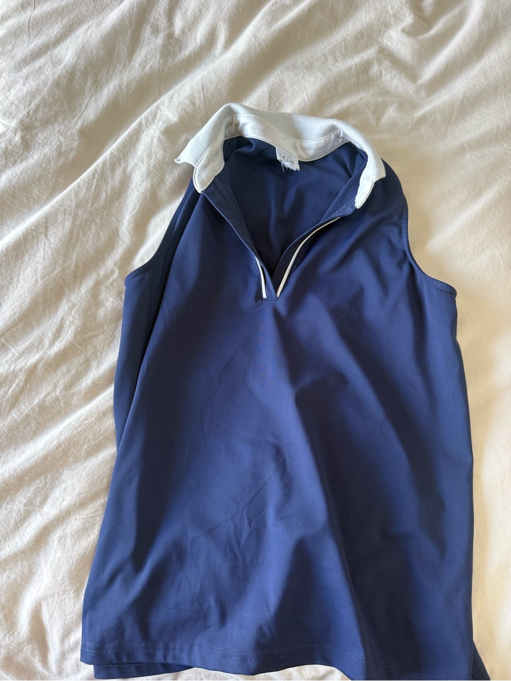 Le lis navy and white women’s golf tank size small brand new never worn